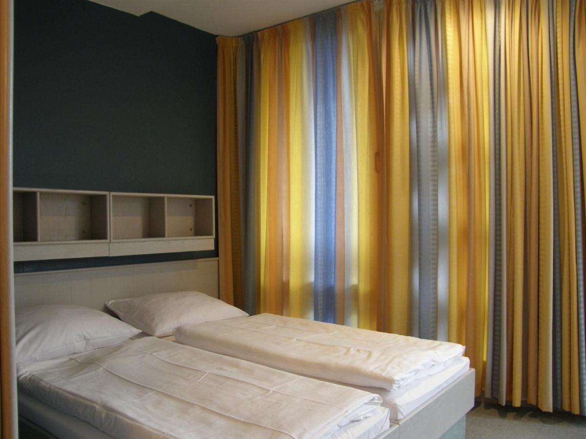 Hotel St.-Michaels-Heim Berlín Habitación foto
